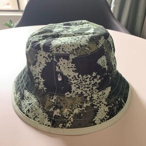 The North Face Kids Reversible Bucket Hat